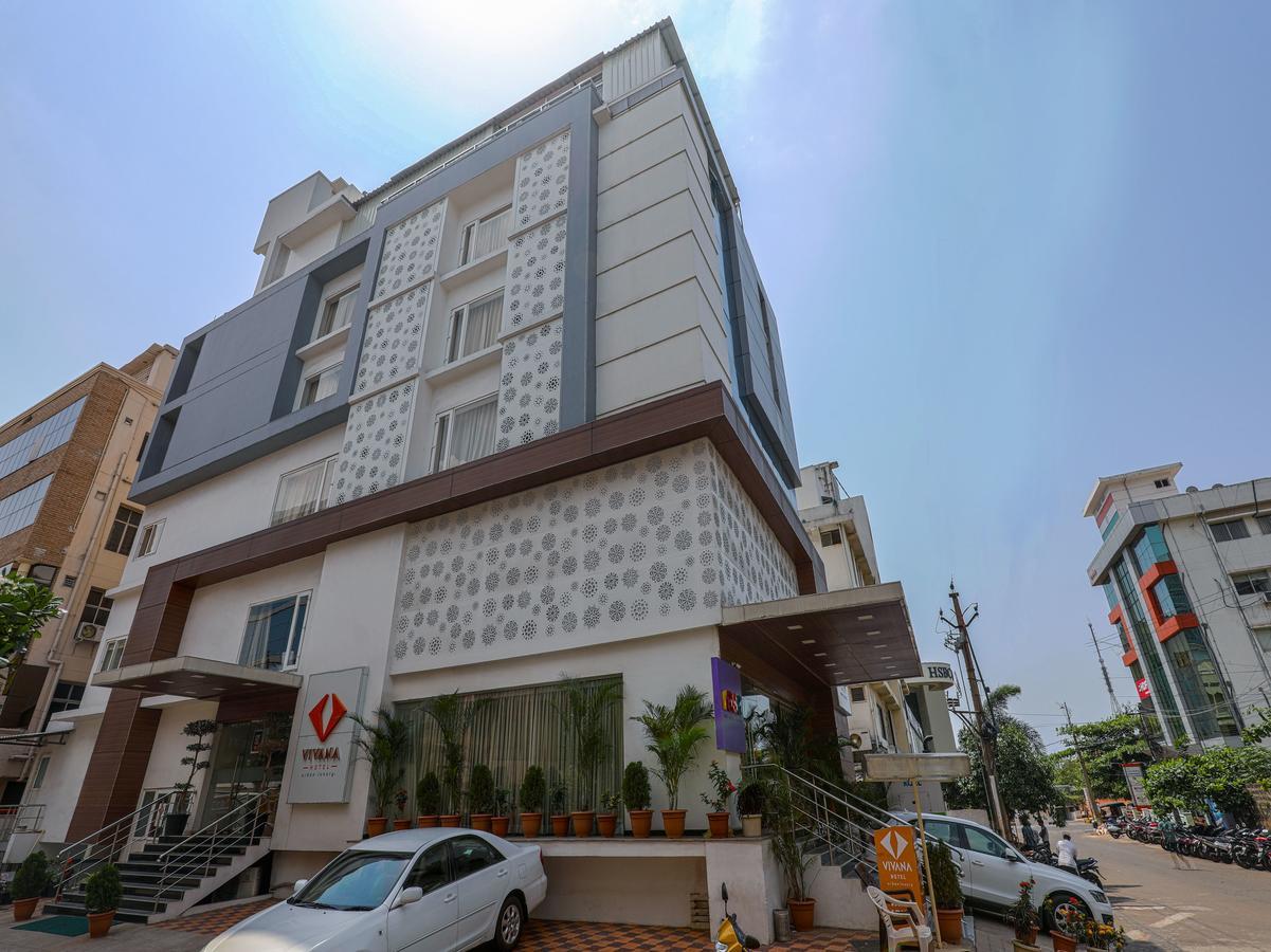 Oyo 14282 Hotel Vivana Visakhapatnam Exterior photo